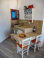 Ioanna Rooms