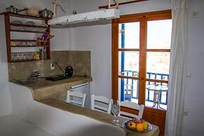 Ioanna Rooms
