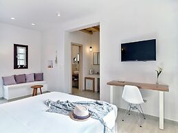 Aella Residence