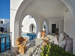 Aella Residence