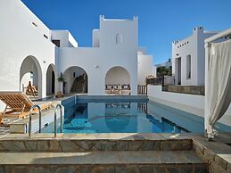 Aella Residence