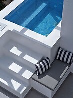 Aella Residence