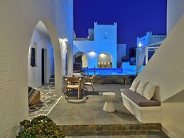Aella Residence