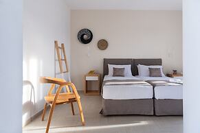Aella Residence