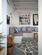 Aella Residence
