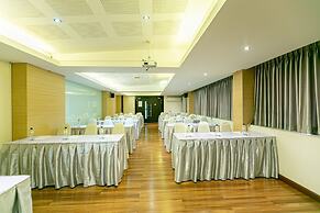 Grand Ratchapruek Hotel