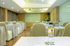 Grand Ratchapruek Hotel