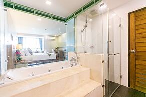 Grand Ratchapruek Hotel
