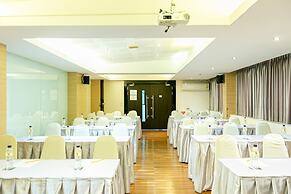 Grand Ratchapruek Hotel