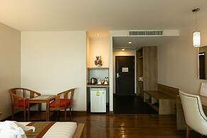 Grand Ratchapruek Hotel