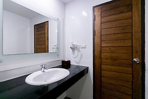Grand Ratchapruek Hotel