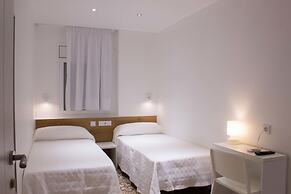 Hostal Nova