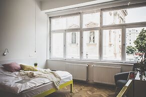 MGZN Basilica Rooms