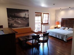 Apartamenty Lola