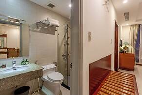 Richico Apartments And Hotel