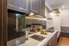 Richico Apartments And Hotel