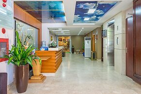 Richico Apartments And Hotel