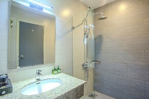 Richico Apartments And Hotel