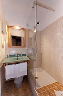 Hôtel Du Village Catalan