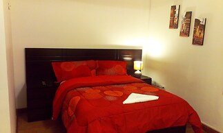 Huayruro Guest House