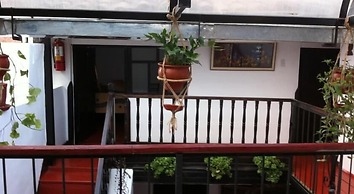 Huayruro Guest House