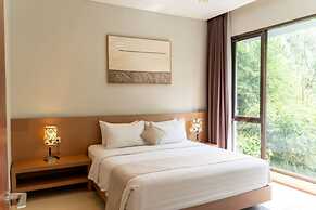 Hikari Hill View 7BR Villa with a Private Pool