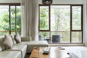 Hikari Hill View 7BR Villa with a Private Pool