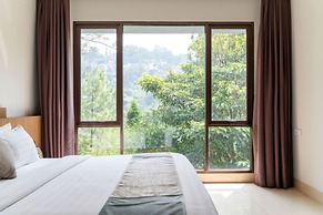 Hikari Hill View 7BR Villa with a Private Pool