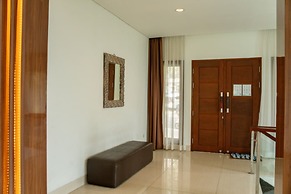 Hikari Hill View 7BR Villa with a Private Pool