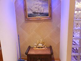 Alex Group Jomtien Plaza Condotel