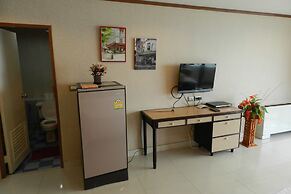 Alex Group Jomtien Plaza Condotel