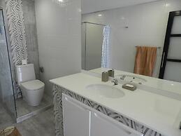 Alex Group Jomtien Plaza Condotel