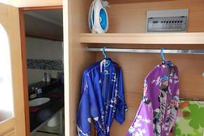 Alex Group Jomtien Plaza Condotel