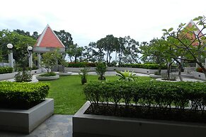 Alex Group Jomtien Plaza Condotel