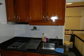 Alex Group Jomtien Plaza Condotel