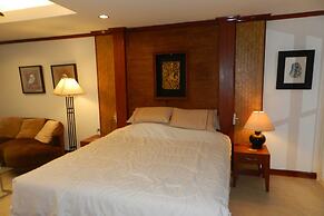 Alex Group Jomtien Plaza Condotel