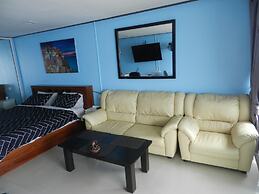 Alex Group Jomtien Plaza Condotel