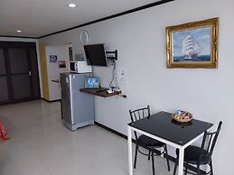 Alex Group Jomtien Plaza Condotel