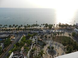 Alex Group Jomtien Plaza Condotel