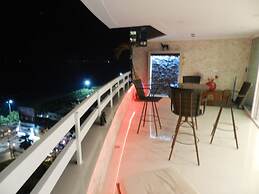 Alex Group Jomtien Plaza Condotel