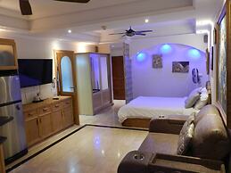 Alex Group Jomtien Plaza Condotel