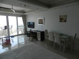 Alex Group Jomtien Plaza Condotel