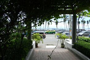 Alex Group Jomtien Plaza Condotel