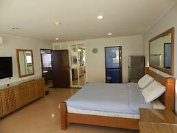 Alex Group Jomtien Plaza Condotel