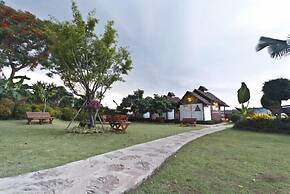 Gin's Maekhong View Resort & Spa