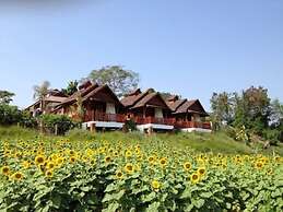 Gin's Maekhong View Resort & Spa