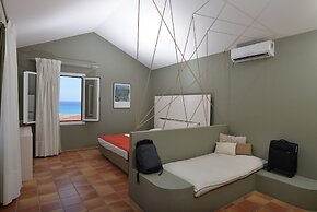 Mounda Beach Hotel