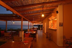 Mounda Beach Hotel