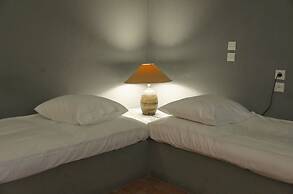 Mounda Beach Hotel