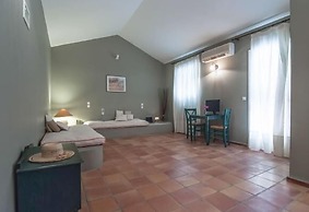 Mounda Beach Hotel